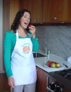 Foodietoos-apron-apple-silly